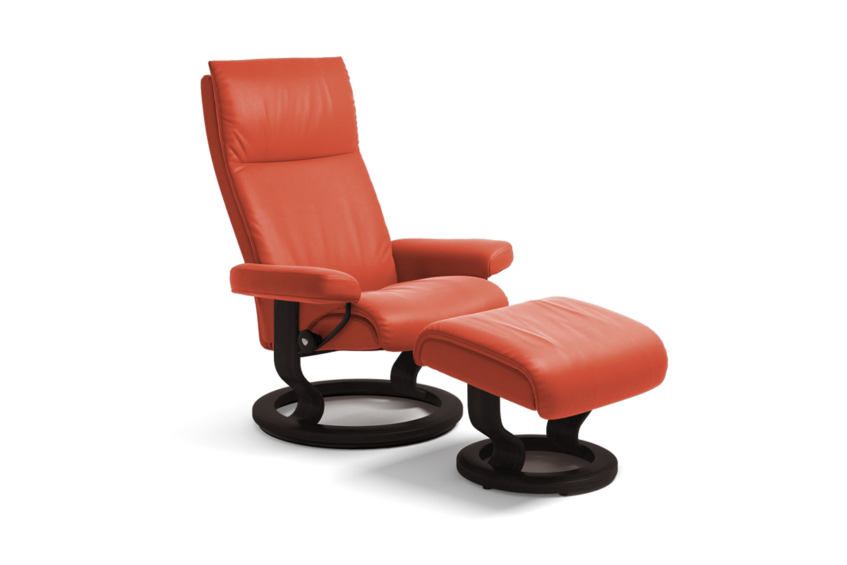 Stressless® Aura Chair & Ottoman